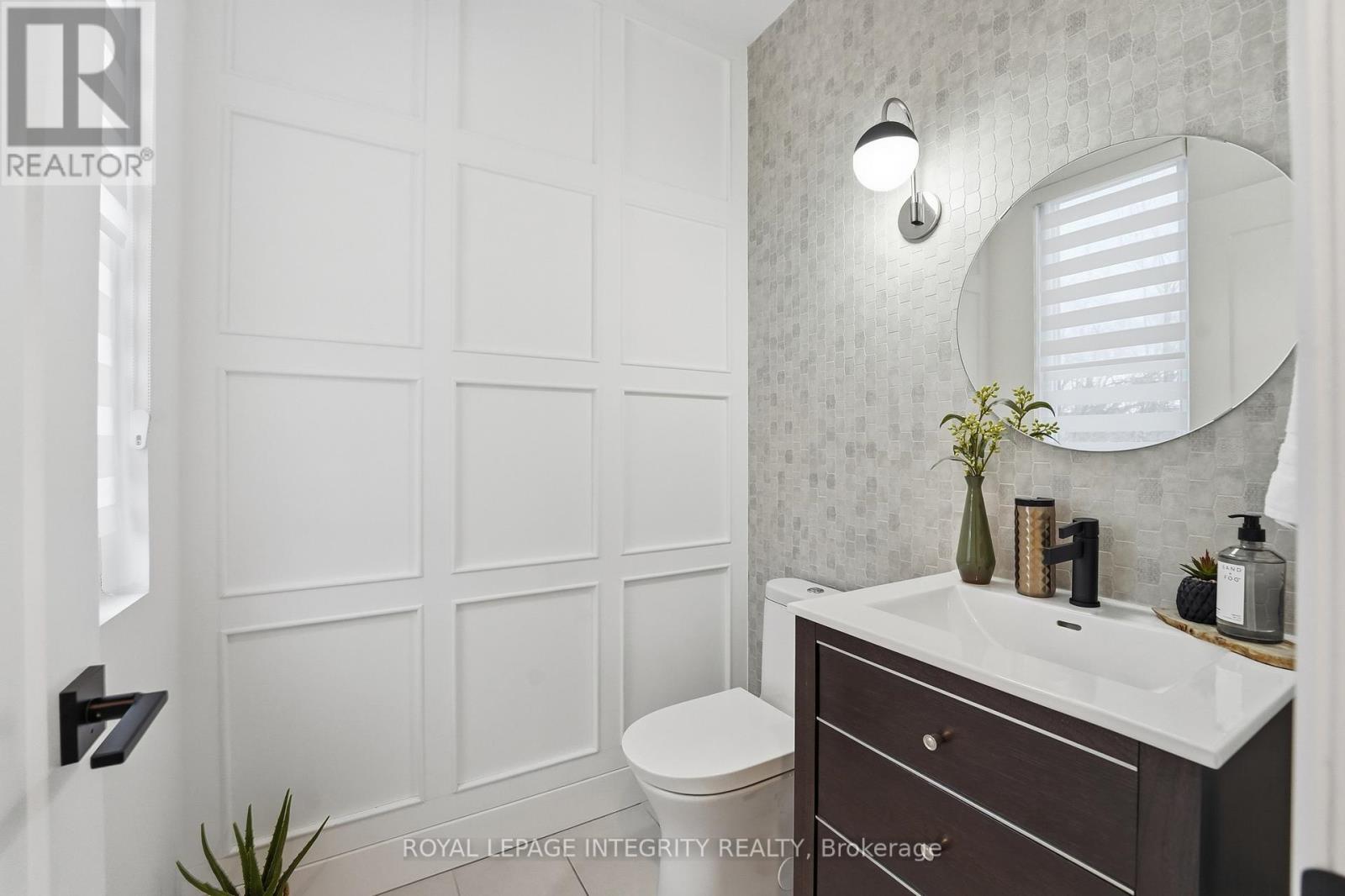 221 WESLEY AVENUE - 13