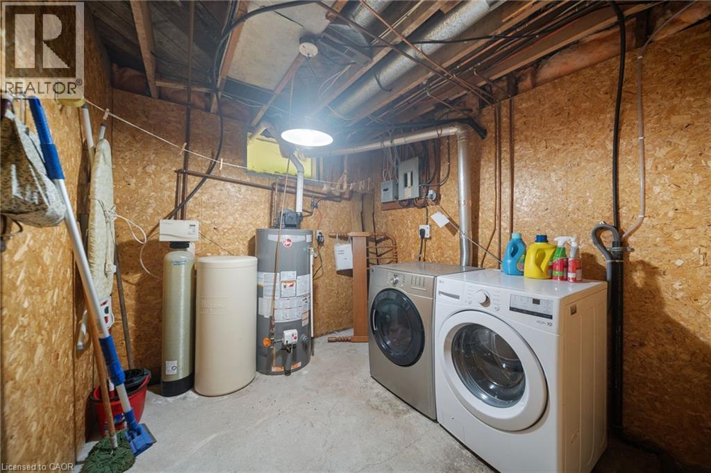 133 MCCALL Crescent, Simcoe, Ontario, N3Y2E2 — Photo 6
