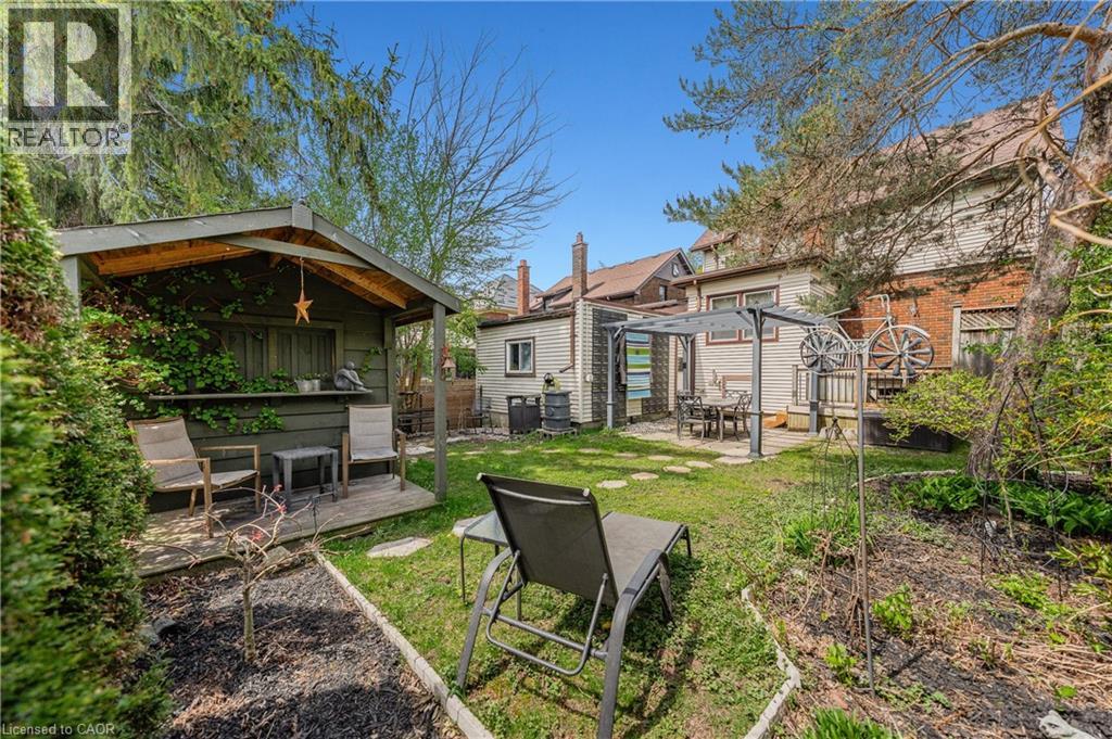 39 BORDEN Avenue N, Kitchener, Ontario, N2H3H9 — Photo 16