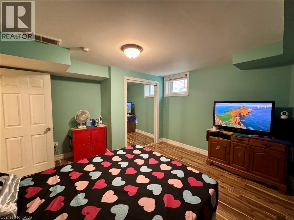 40 LENA Crescent Unit# Basement, Cambridge, Ontario, N1R8P4 — Photo 2