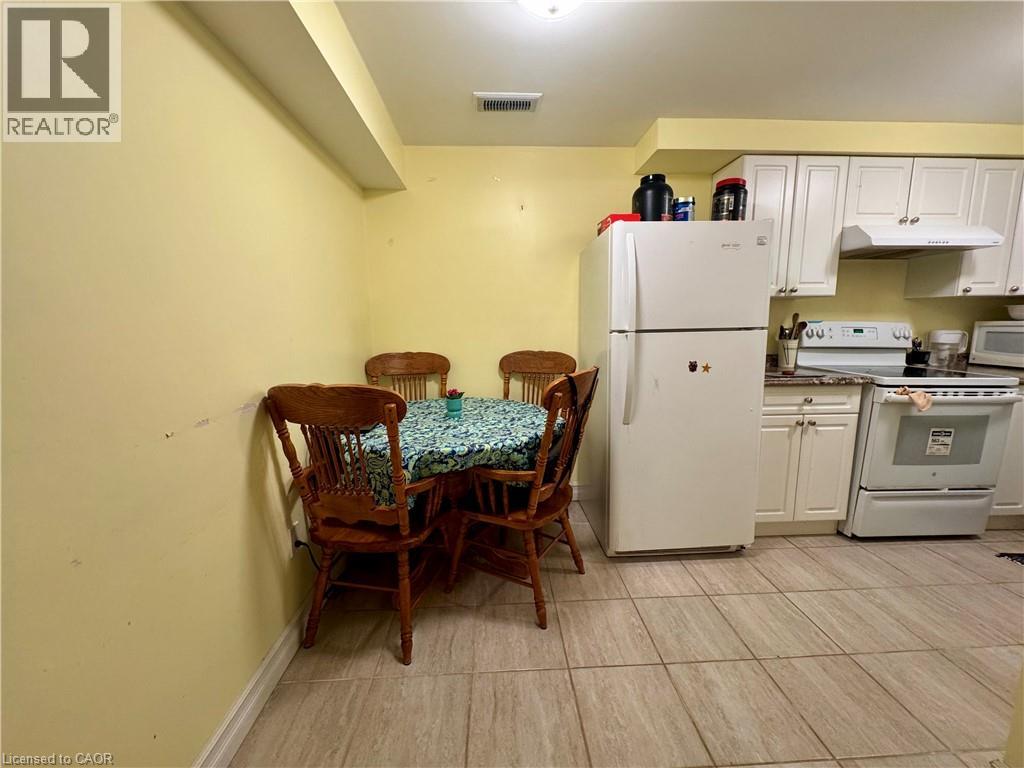 40 LENA Crescent Unit# Basement, Cambridge, Ontario, N1R8P4 — Photo 5