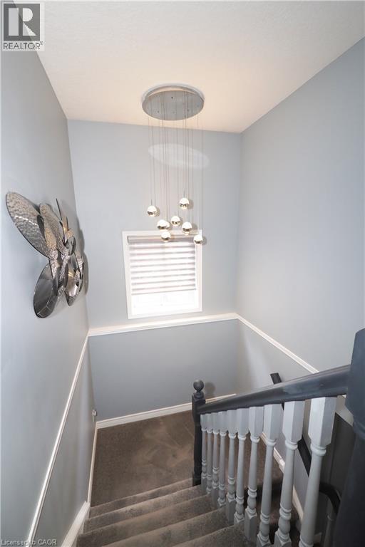 70 QUEEN CHARLOTTE Crescent, Kitchener, Ontario, N2E3N6 — Photo 34