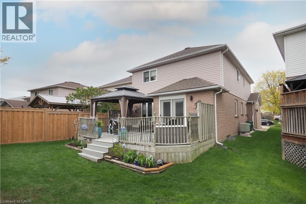 70 QUEEN CHARLOTTE Crescent, Kitchener, Ontario, N2E3N6 — Photo 44