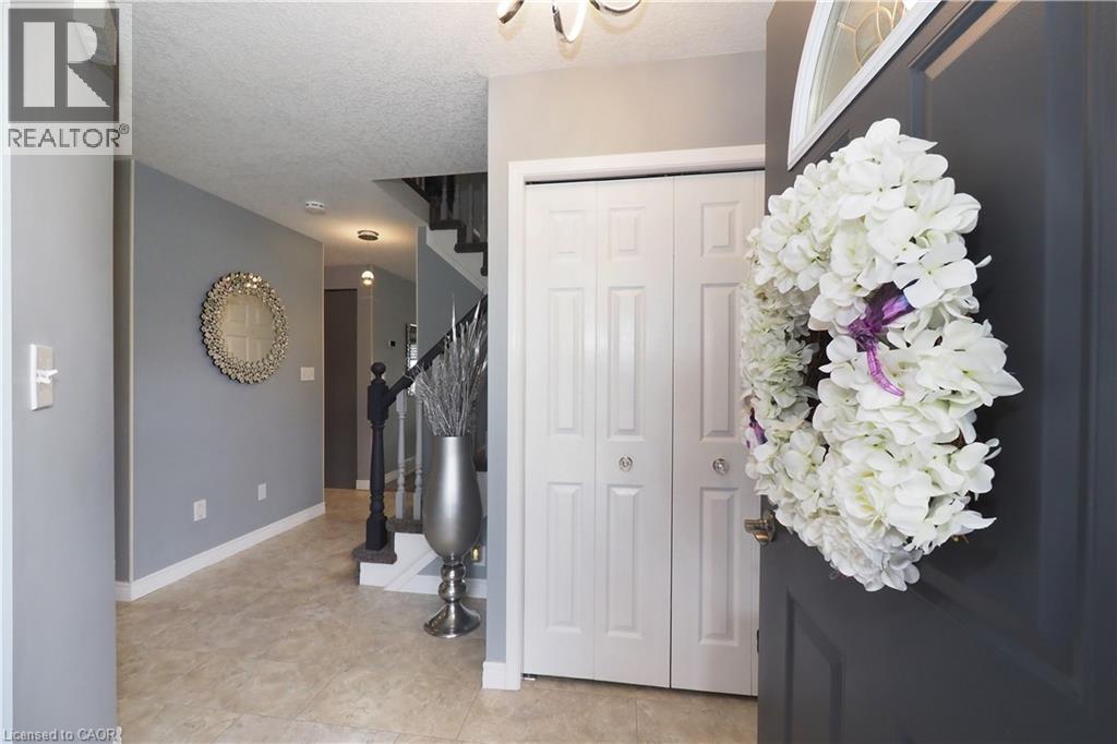 70 QUEEN CHARLOTTE Crescent - 6