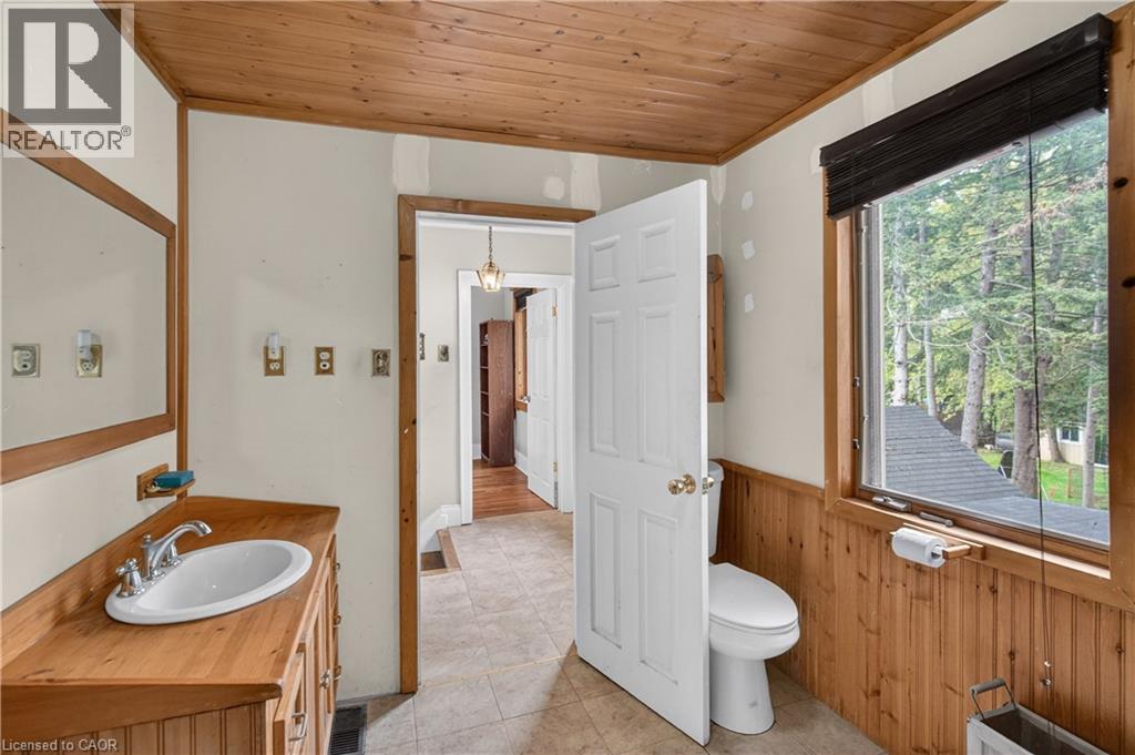 893 LASALLE PARK Road, Burlington, Ontario, L7T1M6 — Photo 7