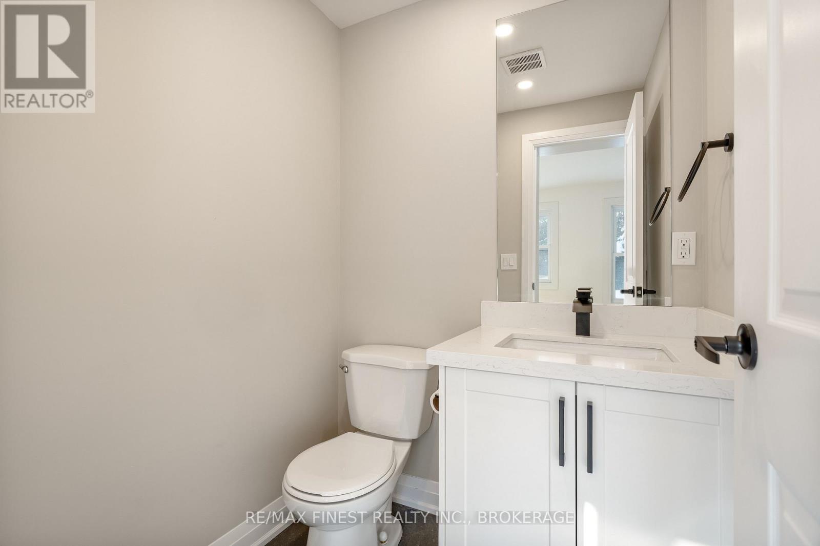 6804 6TH CONCESSION ROAD - 18