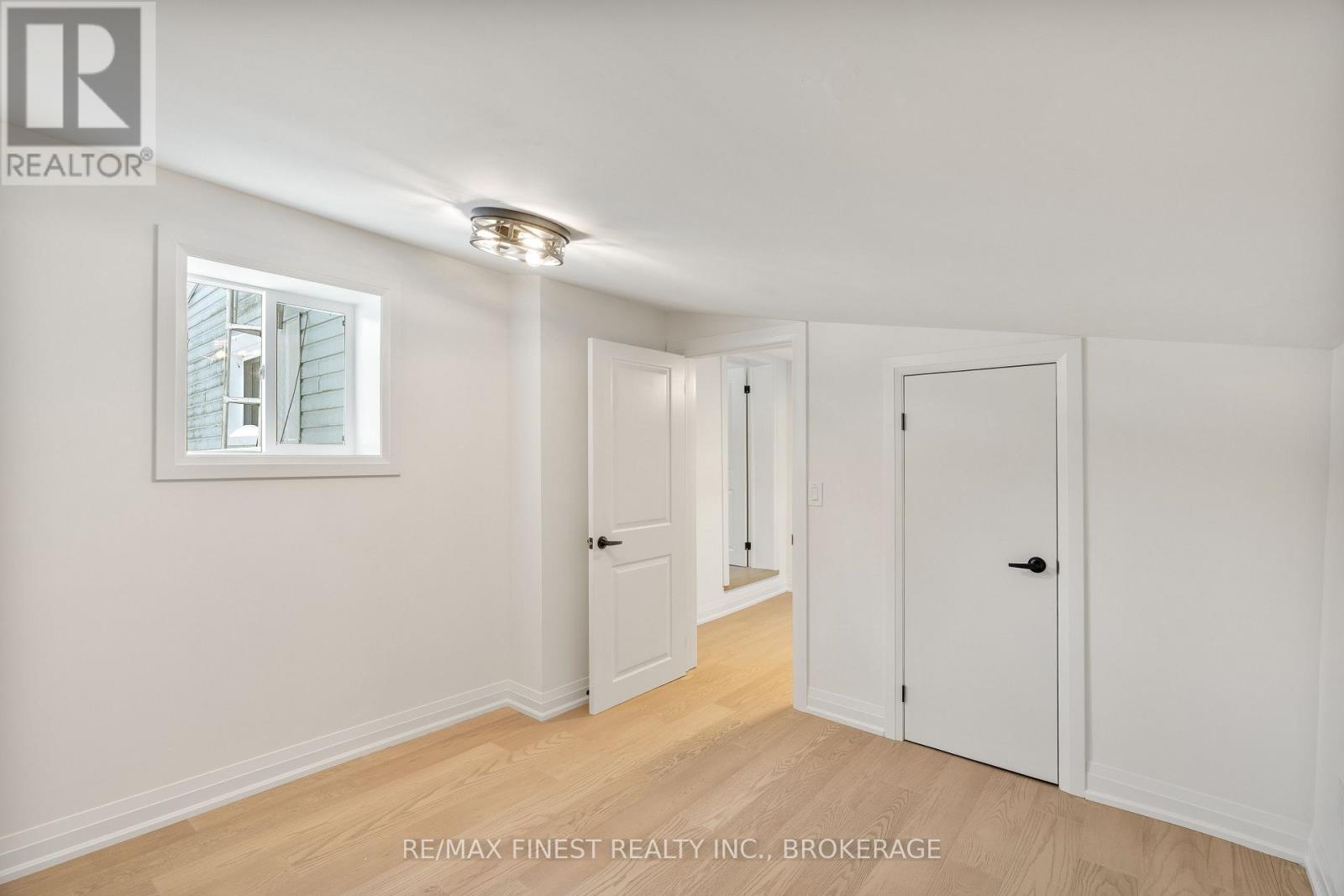 6804 6TH CONCESSION ROAD - 32