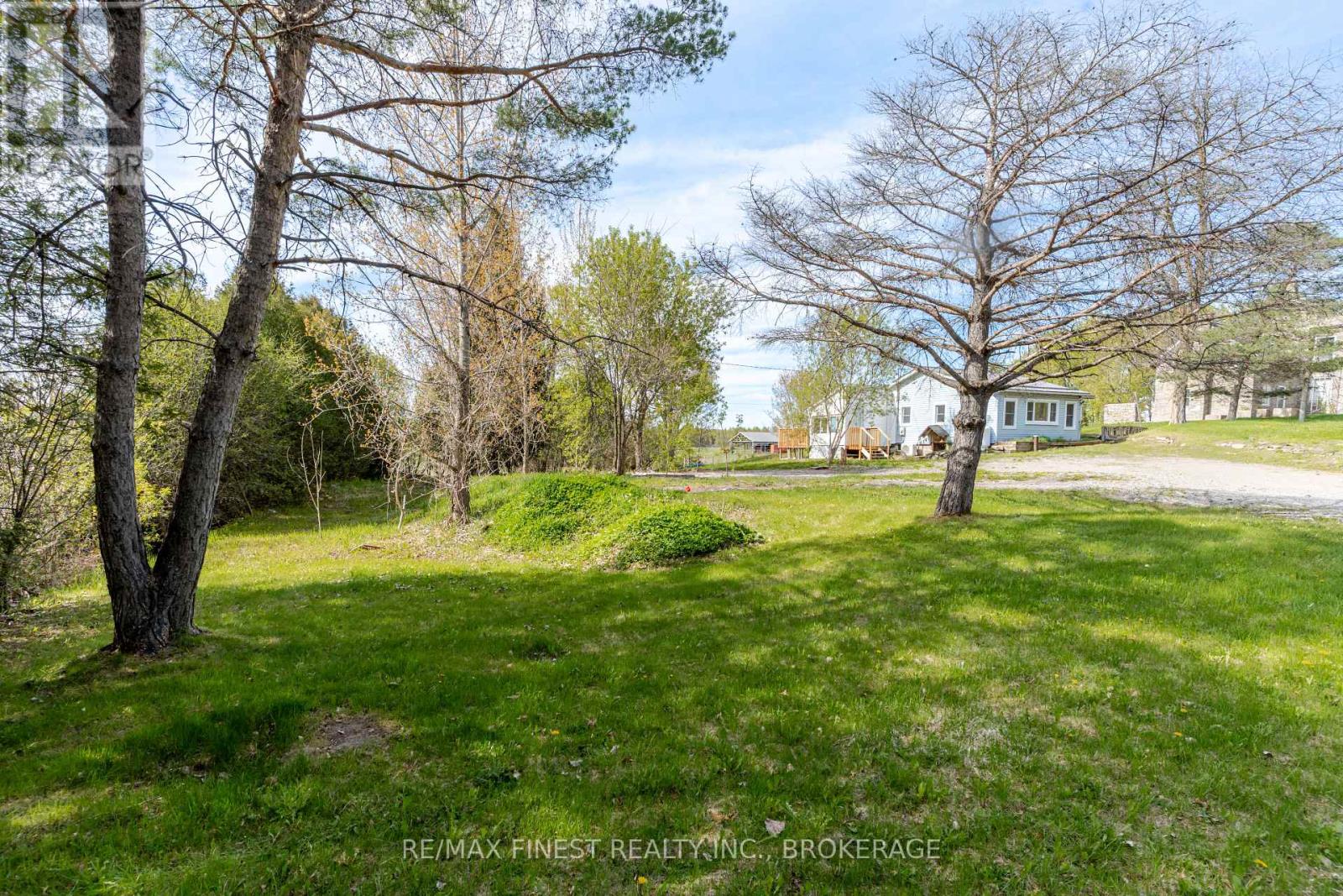 6804 6TH CONCESSION ROAD - 42