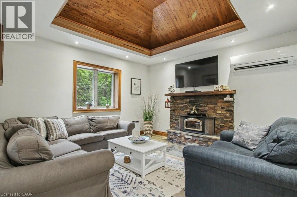 1333 HIDDEN VALLEY Road - 11