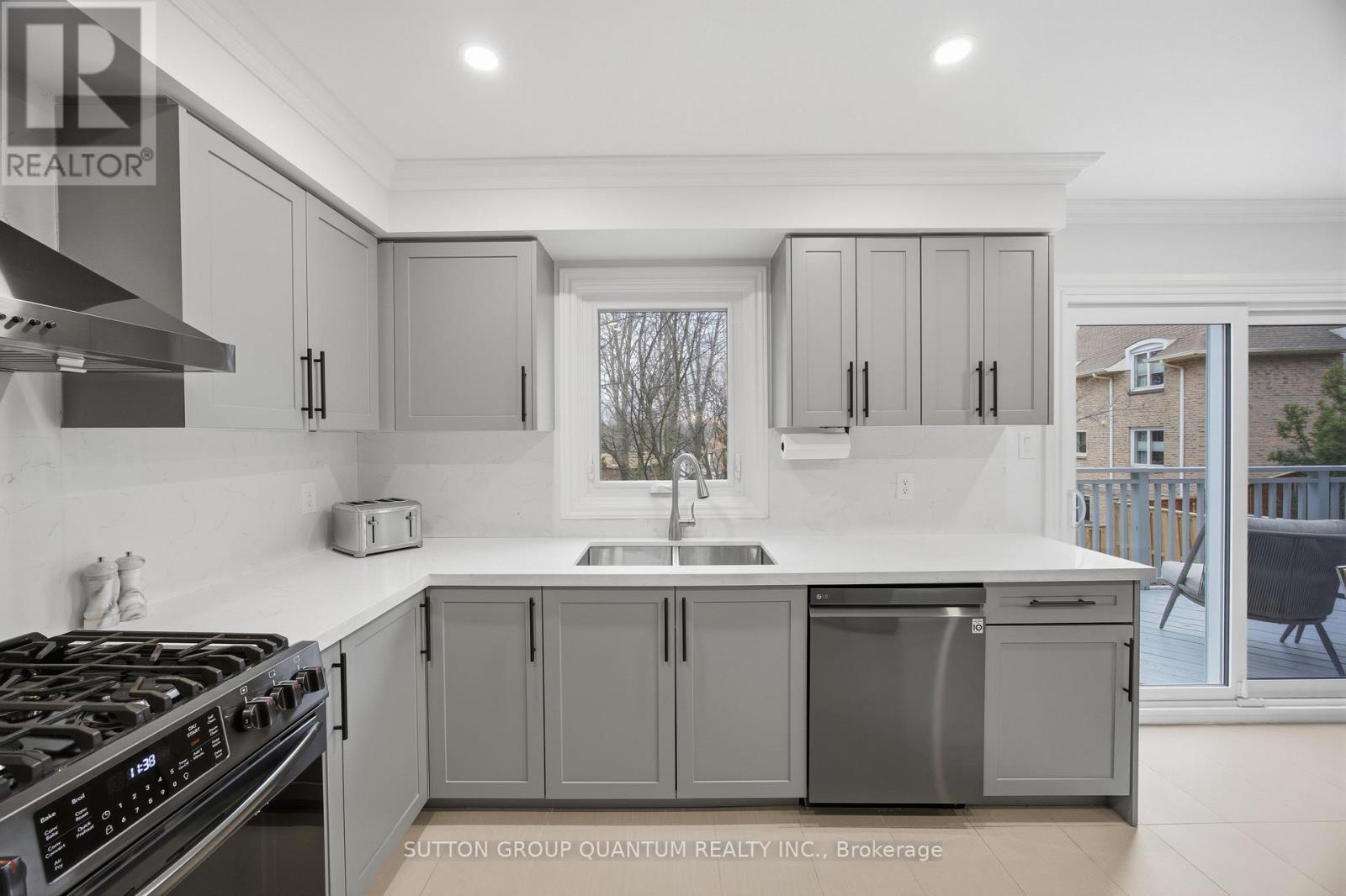 2509 KING FORREST DRIVE - 16
