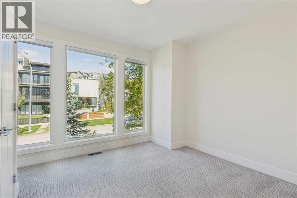 911 Drury Avenue NE - 29