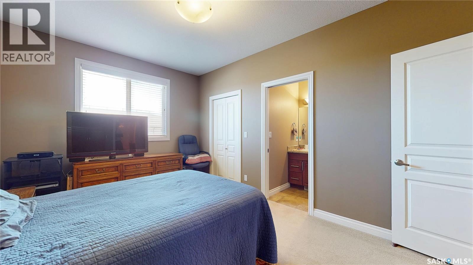 #302 3750 HAUGHTON ROAD E - 15