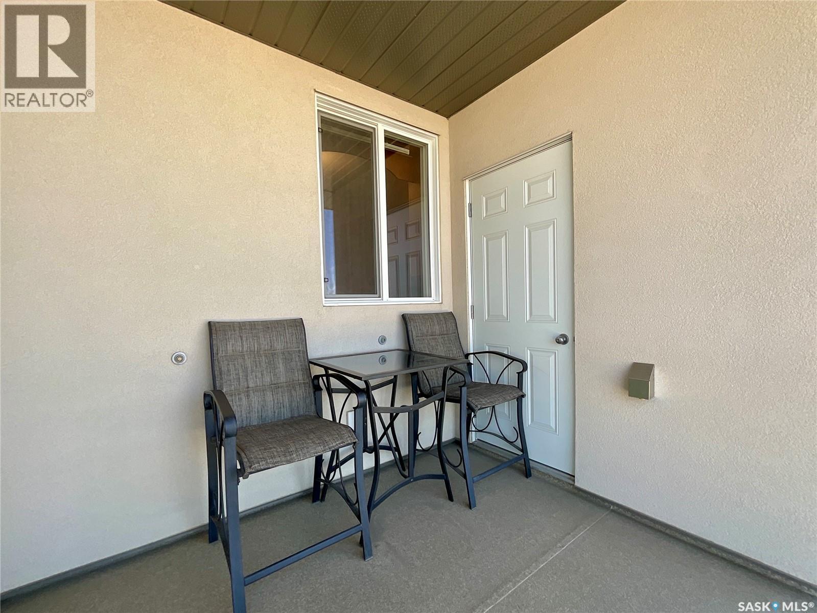 #302 3750 HAUGHTON ROAD E - 29