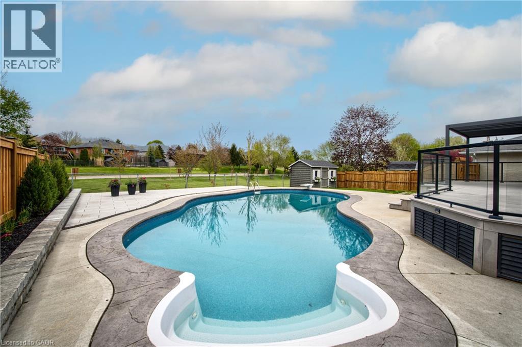79 VICTOR Boulevard - 37
