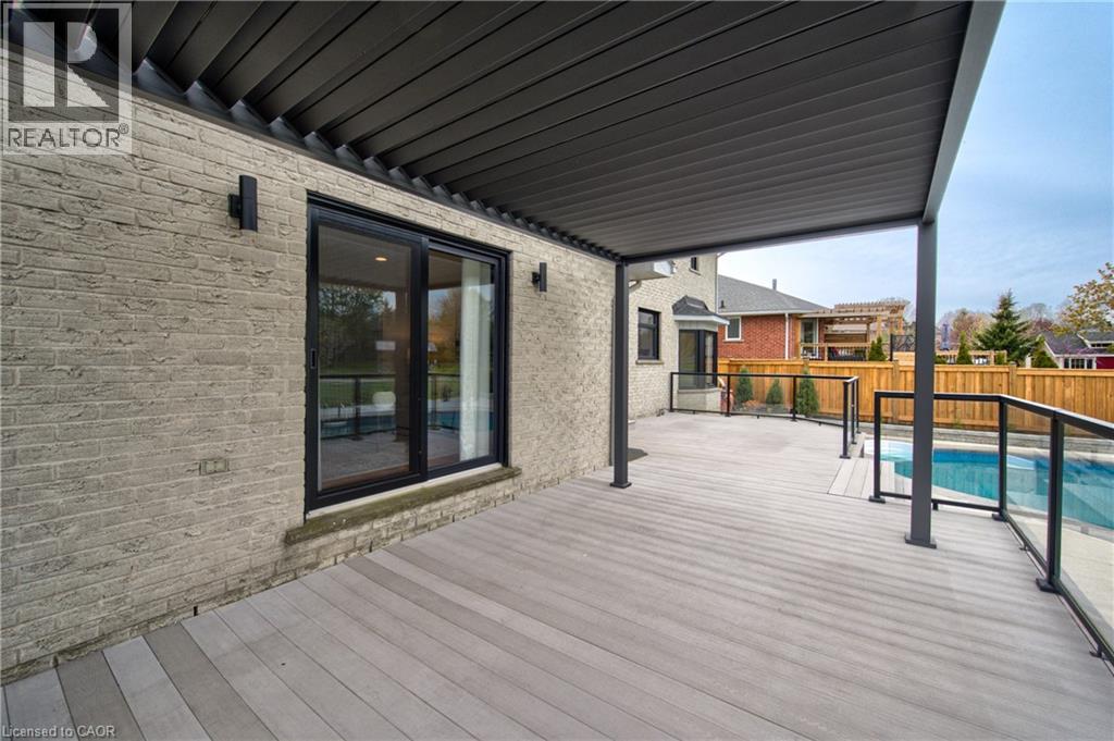 79 VICTOR Boulevard - 40
