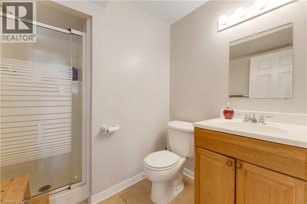 550 DANSBURY Drive, Waterloo, Ontario, N2K4E2 — Photo 22