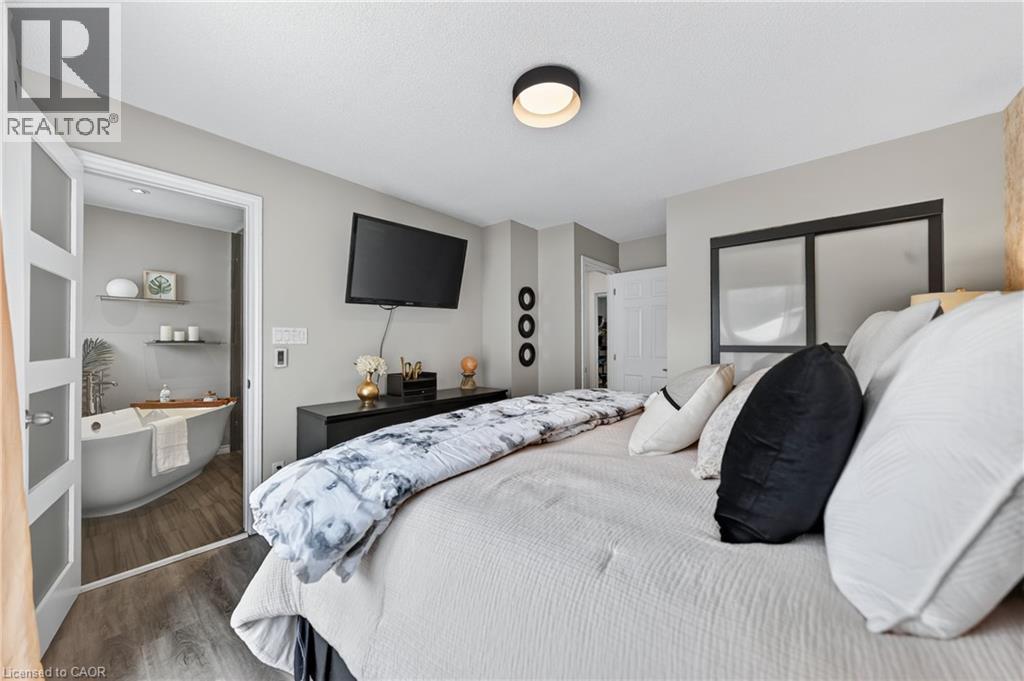 8 ESTHER Avenue, Cambridge, Ontario, N1S4L6 — Photo 36