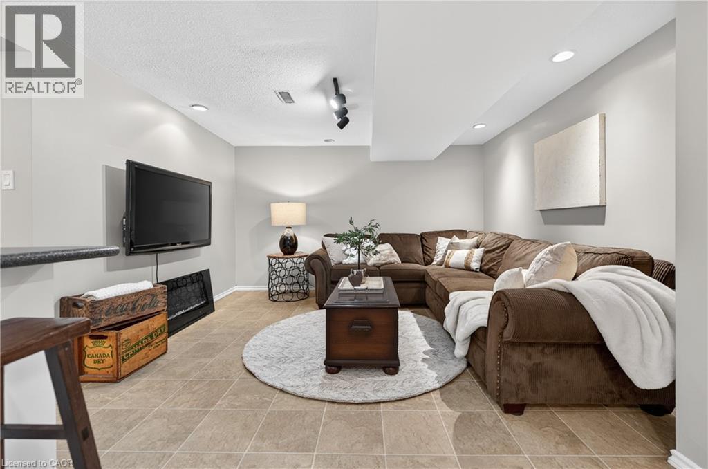 8 ESTHER Avenue, Cambridge, Ontario, N1S4L6 — Photo 17
