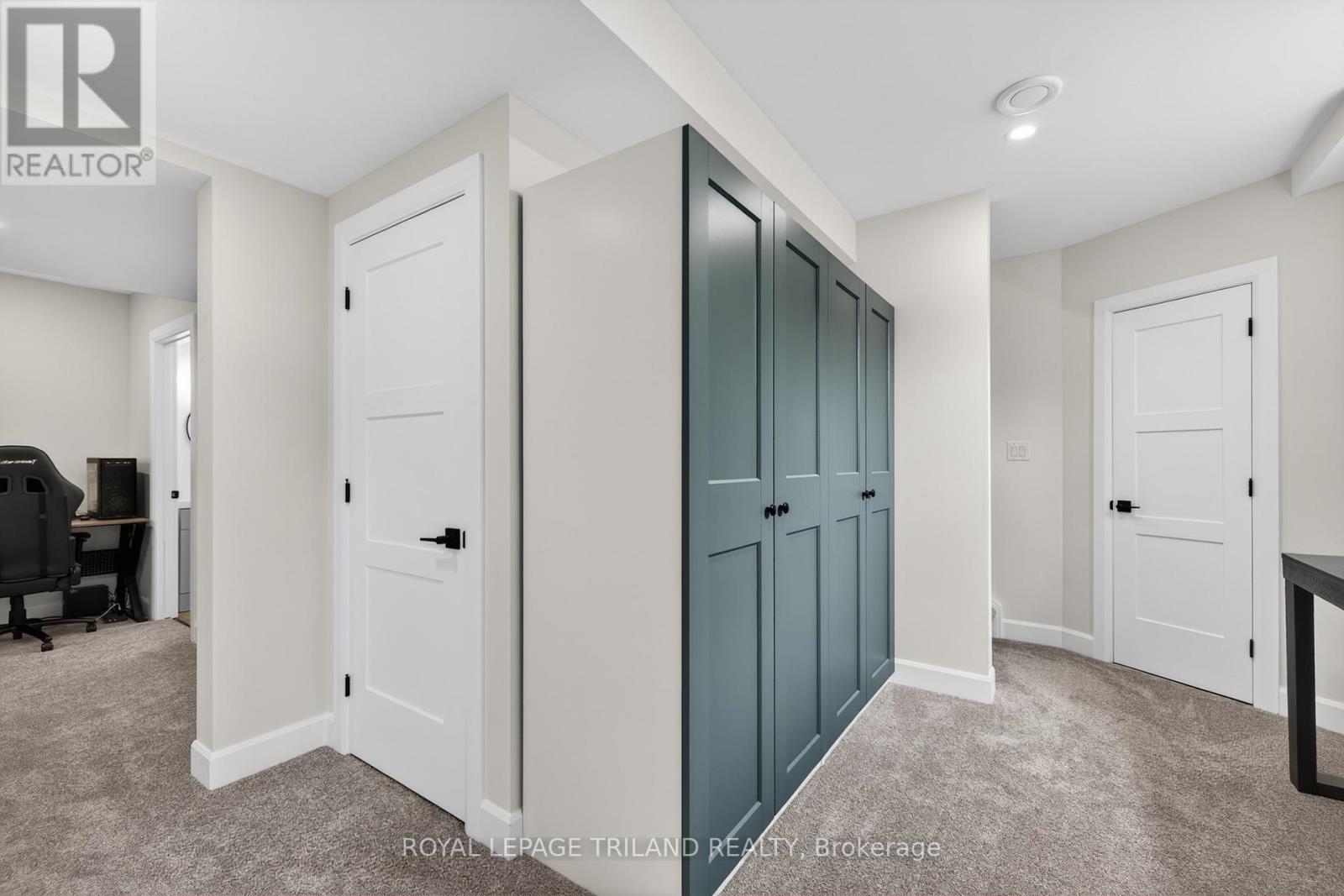 51253 ASHTON STREET - 35