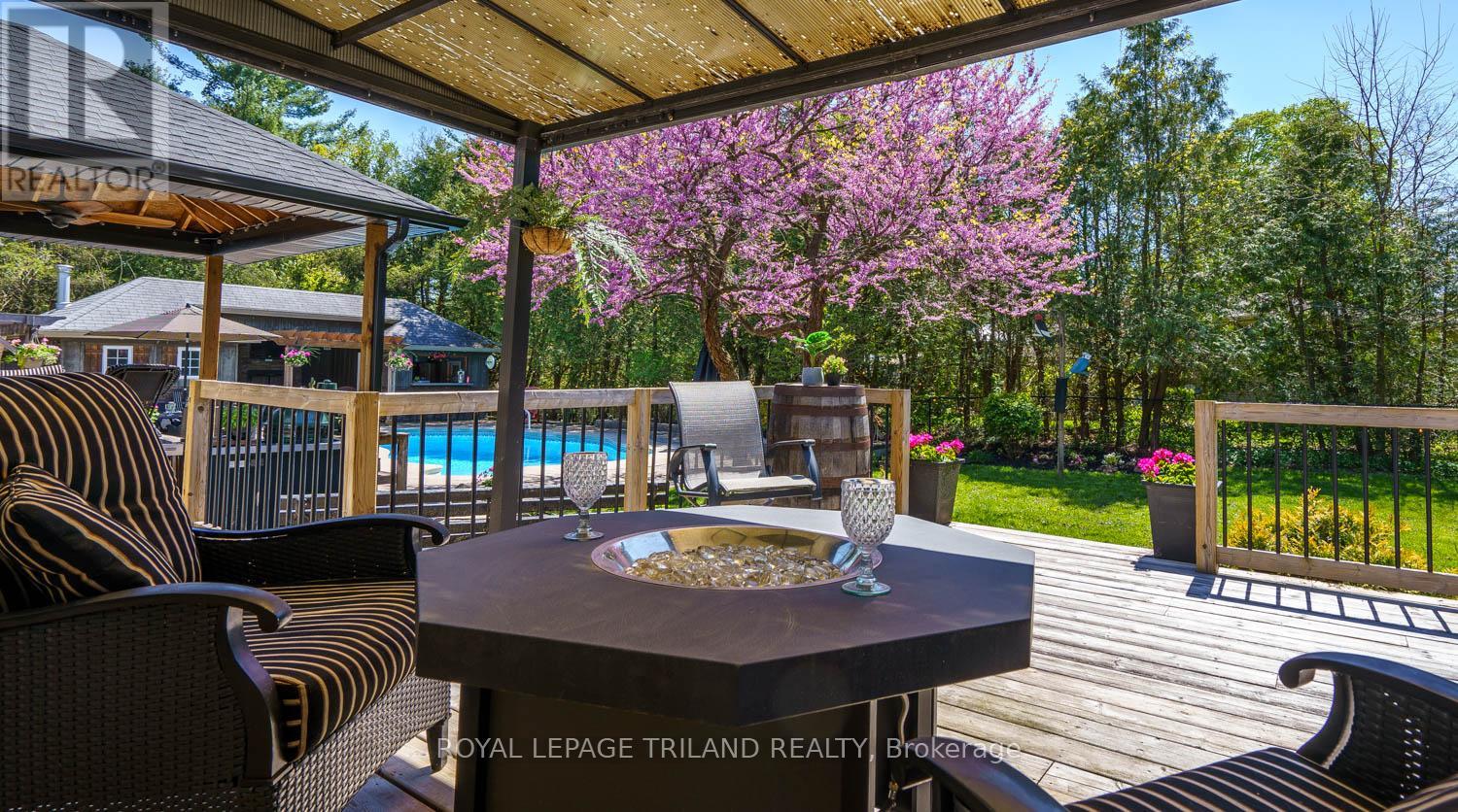 74 KILWORTH PARK DRIVE - 46