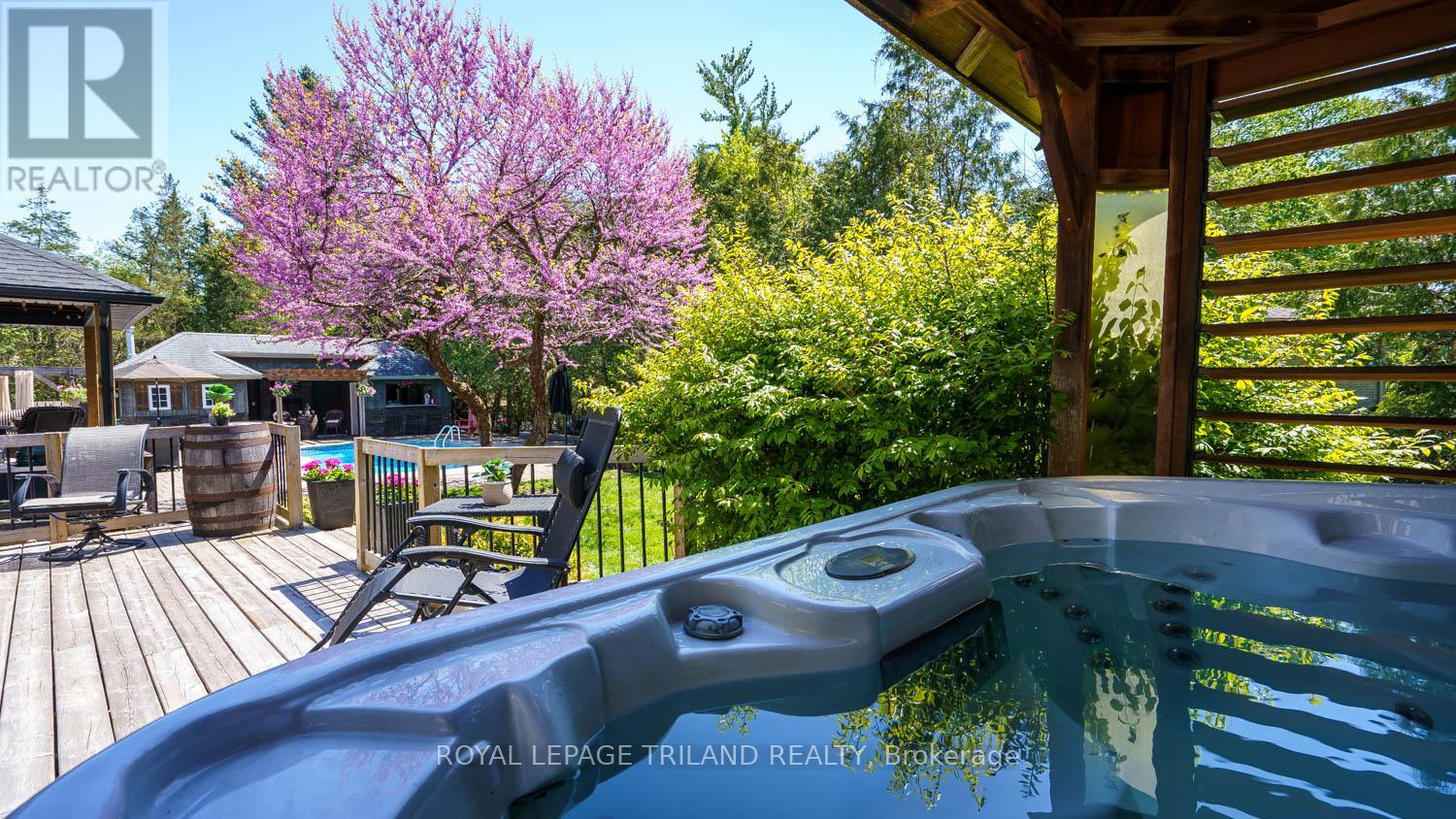 74 KILWORTH PARK DRIVE - 47