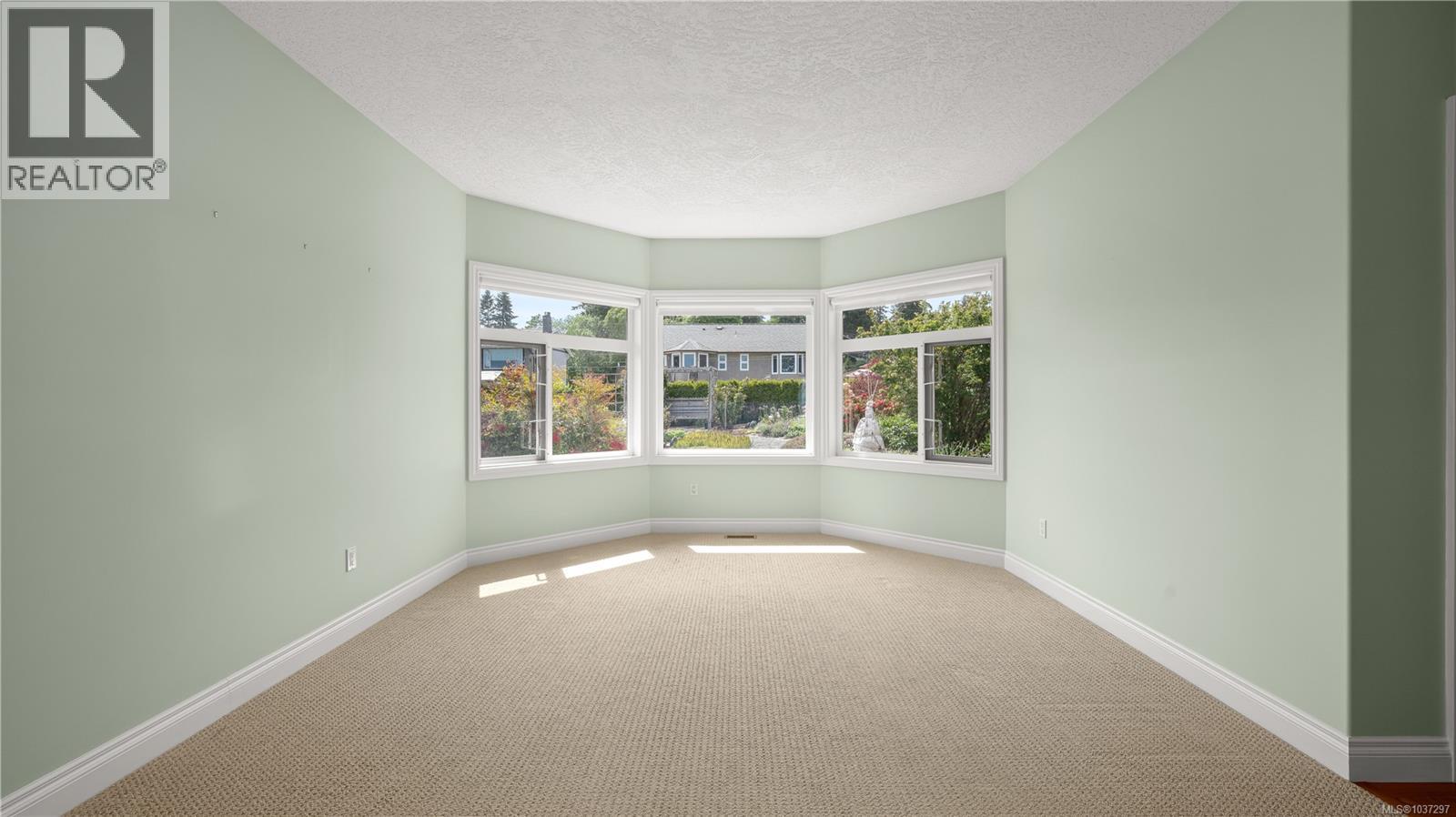 4778 Kilmarnock Dr - 12