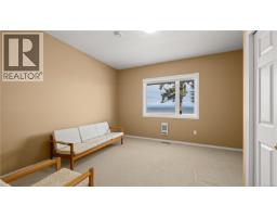 4778 Kilmarnock Dr, Courtenay, BC V9N9S5 Photo 15