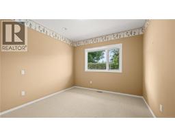 4778 Kilmarnock Dr, Courtenay, BC V9N9S5 Photo 17