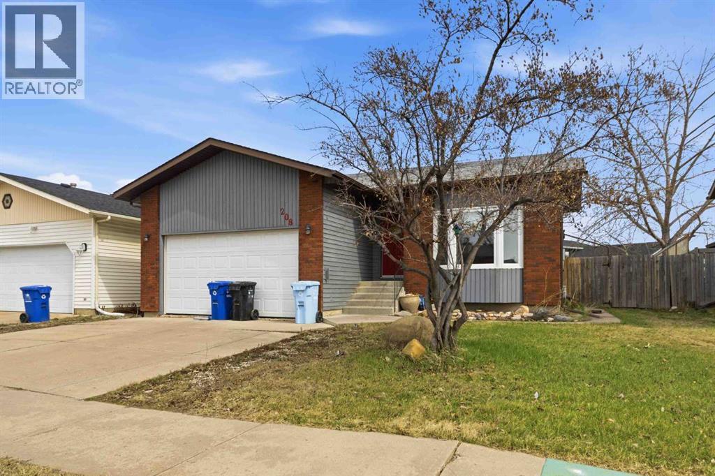 208 Blanchett Road, Fort McMurray