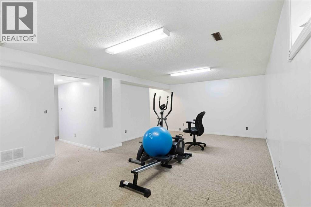 208 Blanchett Road, Fort McMurray