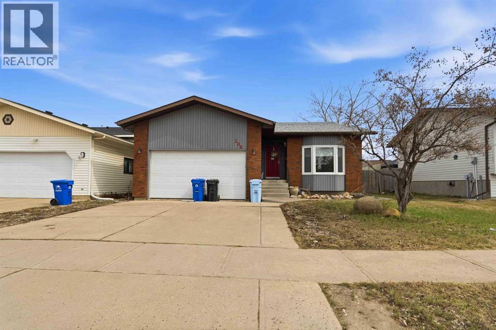 208 Blanchett Road, Fort McMurray