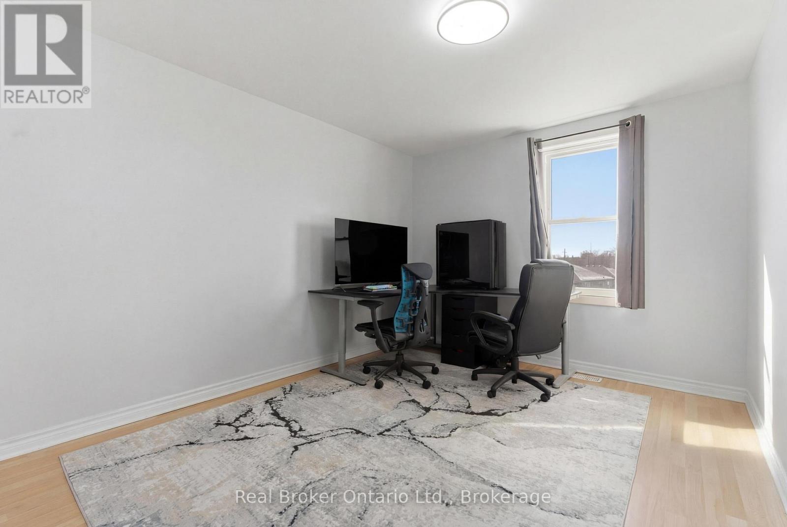 154 NIAGARA FALLS ROAD - 19