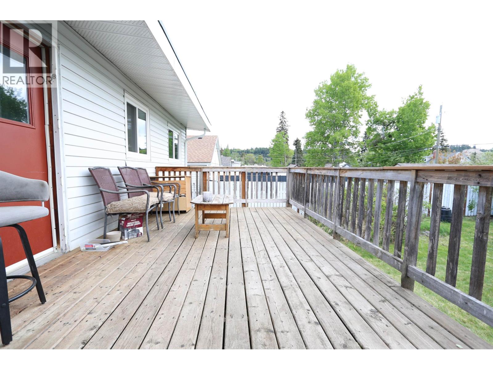 370 EWERT CRESCENT - 22