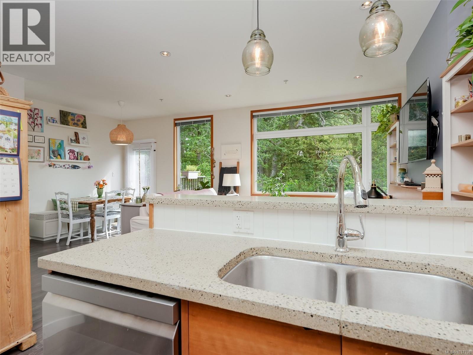#303 170 Nursery Hill Dr - 8