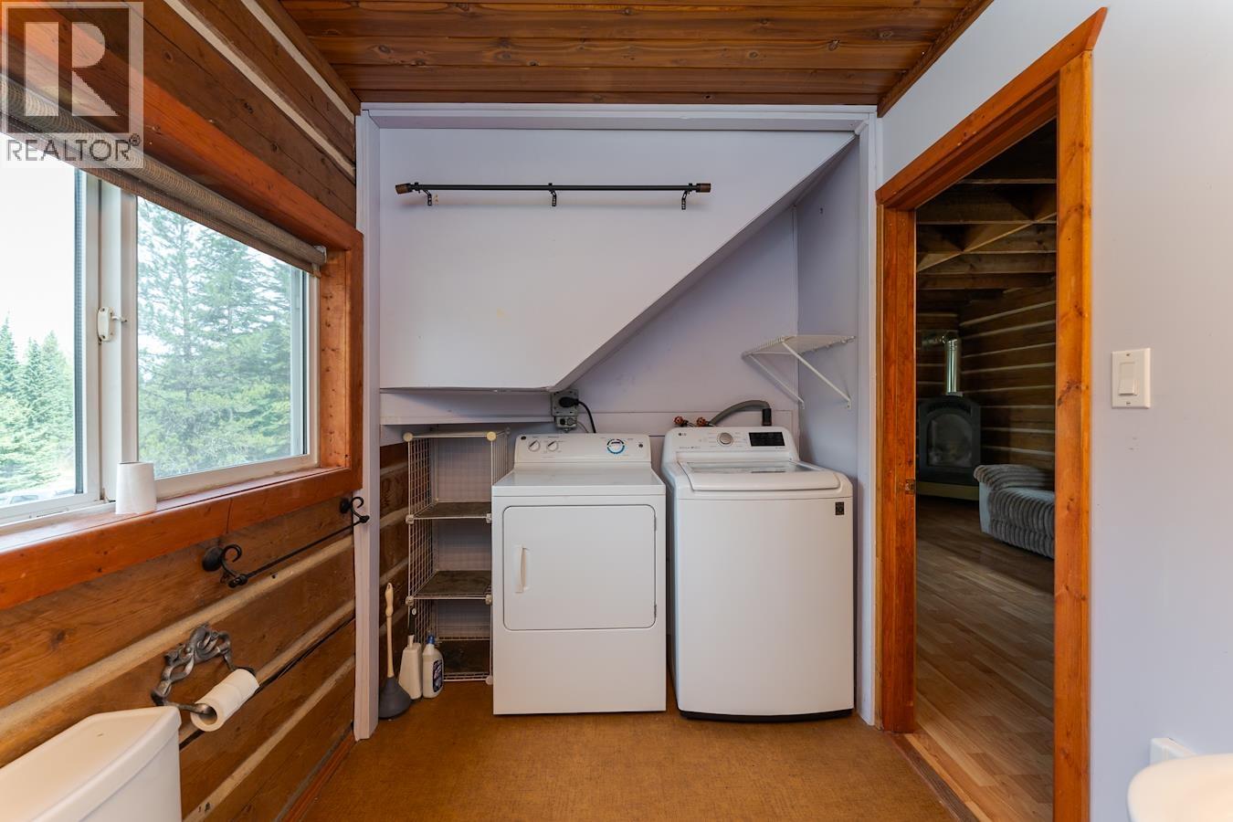 5872 LINDSTROM ROAD - 16