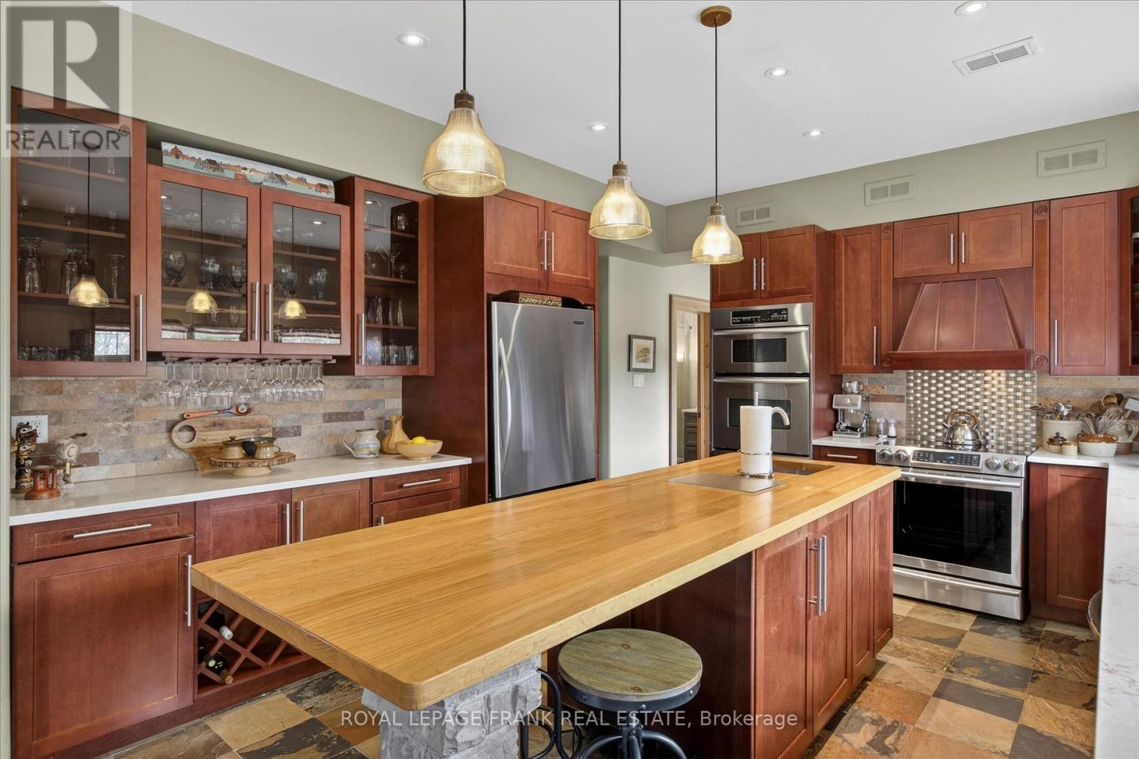 369 DOUGLAS ROAD - 13