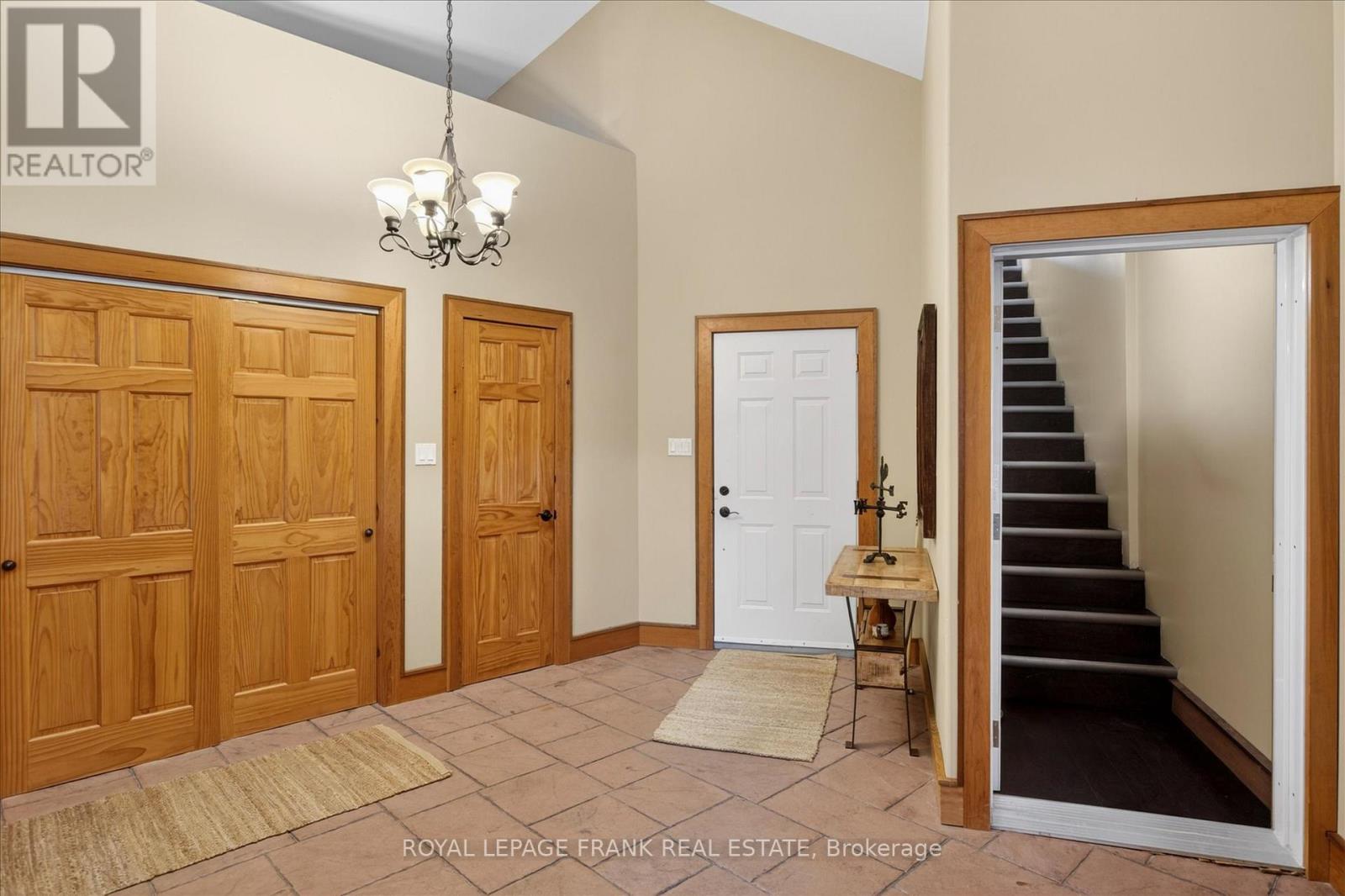 369 DOUGLAS ROAD - 20