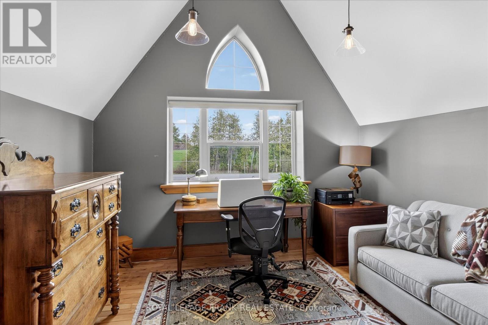 369 DOUGLAS ROAD - 32