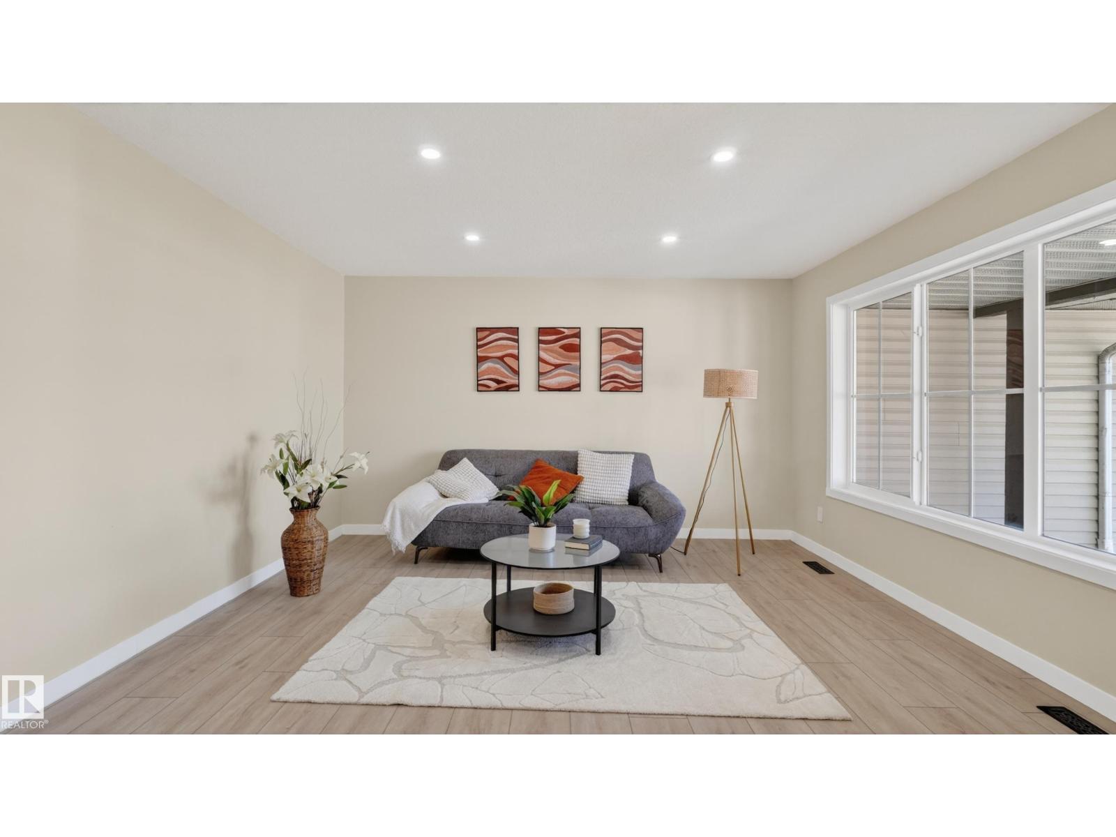 14125 30 ST NW - 18
