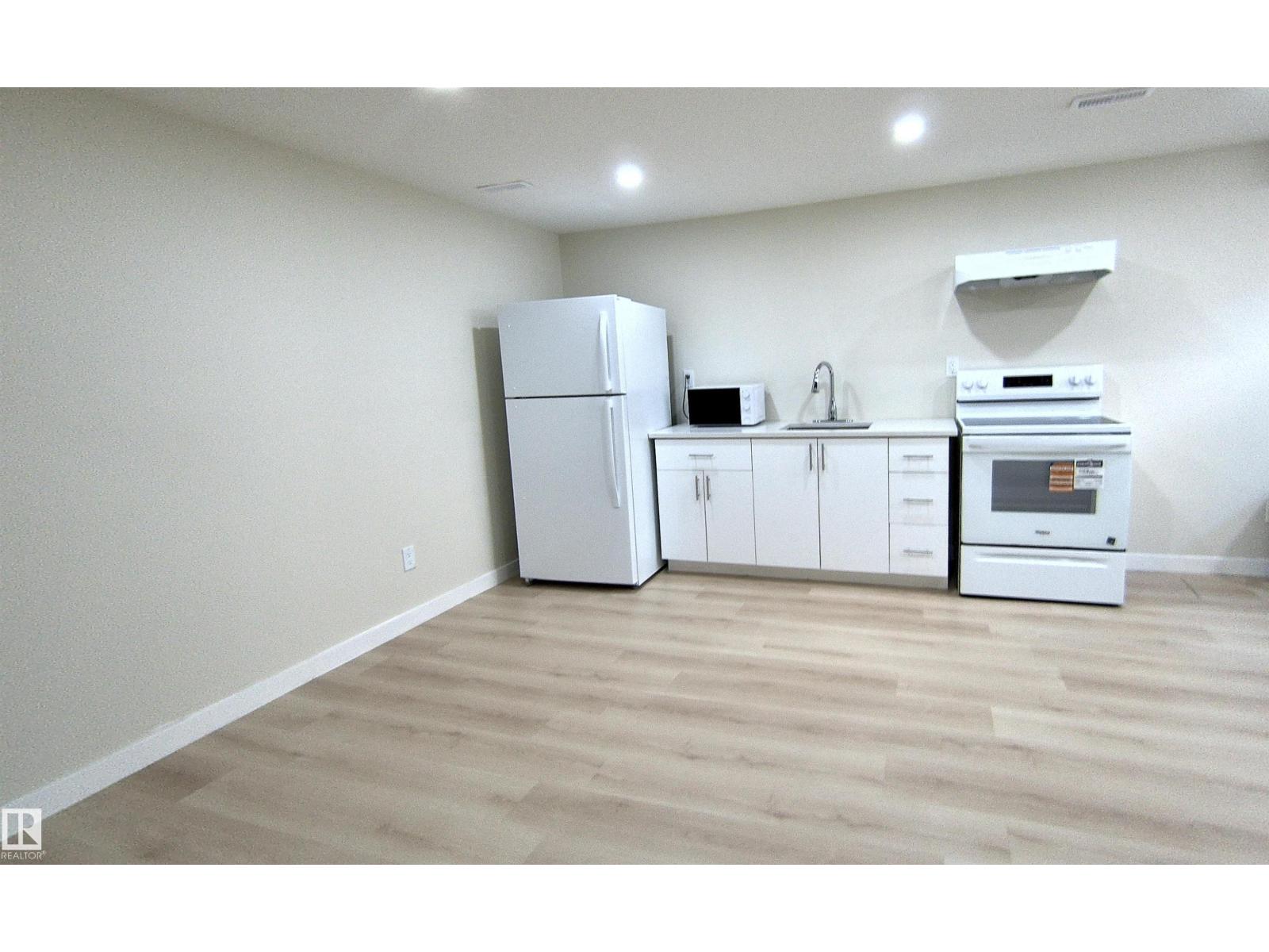 14125 30 ST NW - 50