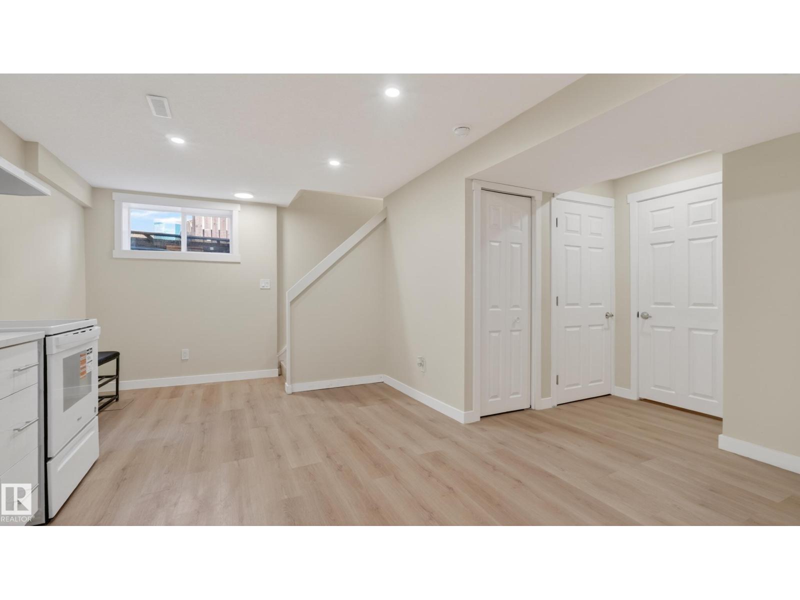 14125 30 ST NW - 54
