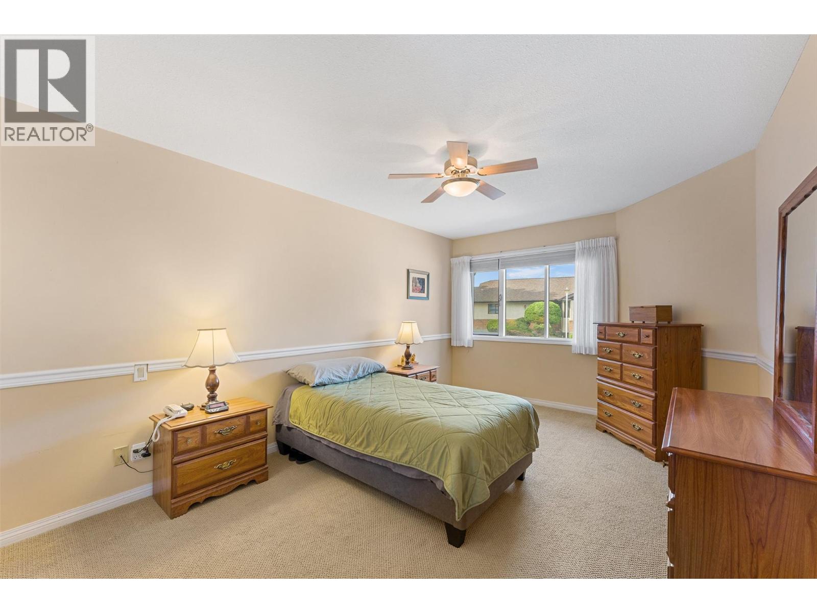 2200 Gordon Drive Unit# 33, Kelowna