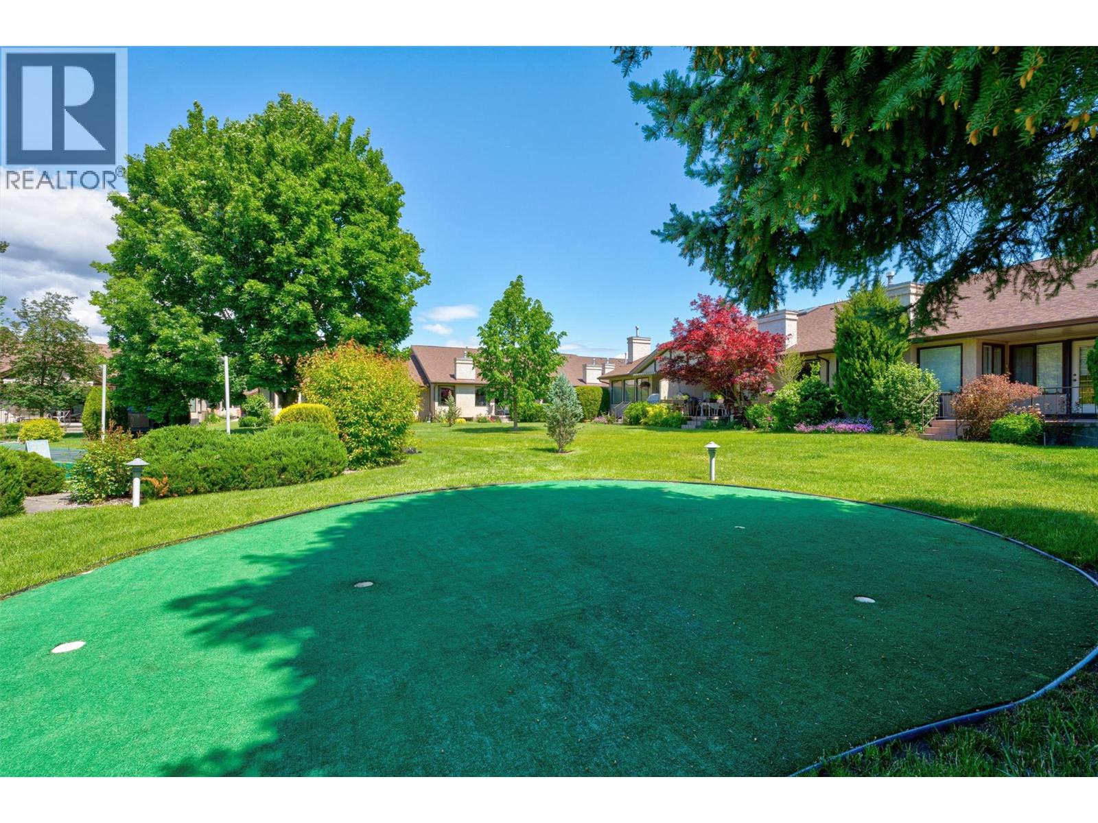 2200 Gordon Drive Unit# 33, Kelowna