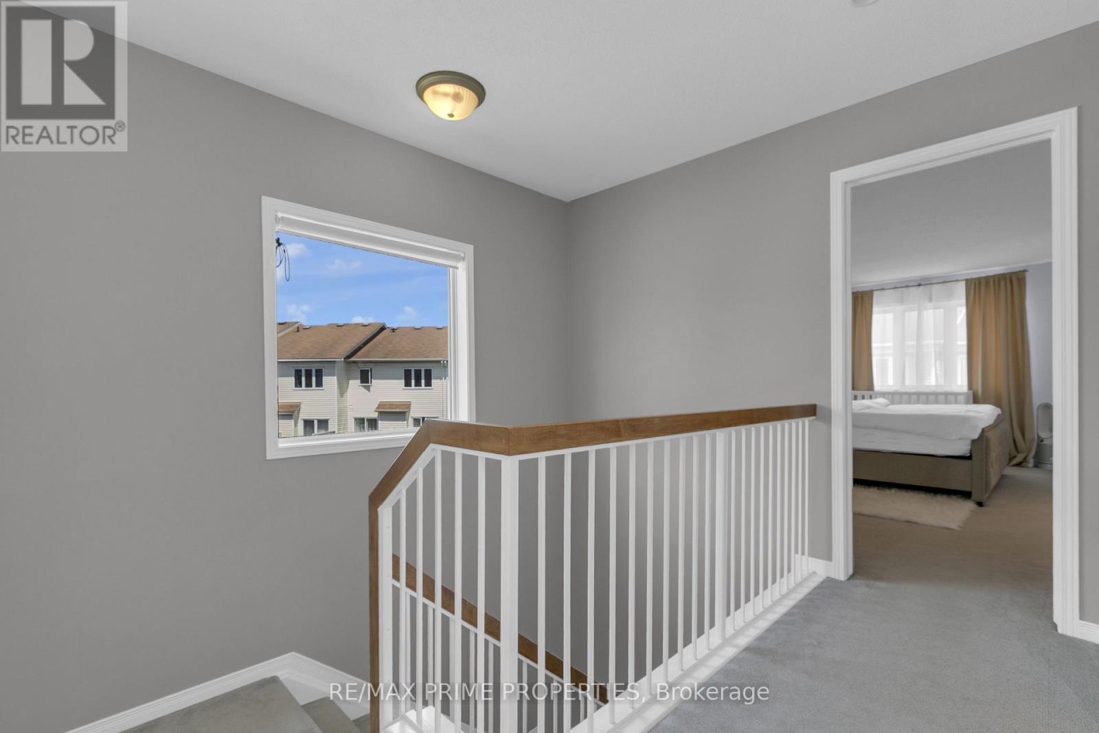 103 FREEPORT DRIVE - 17