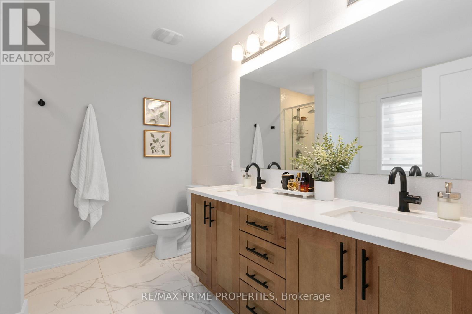 148 AUBRAIS CRESCENT - 19