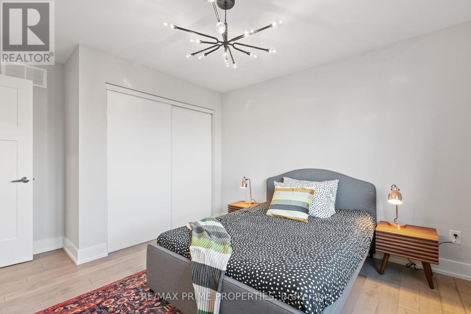 148 AUBRAIS CRESCENT - 21