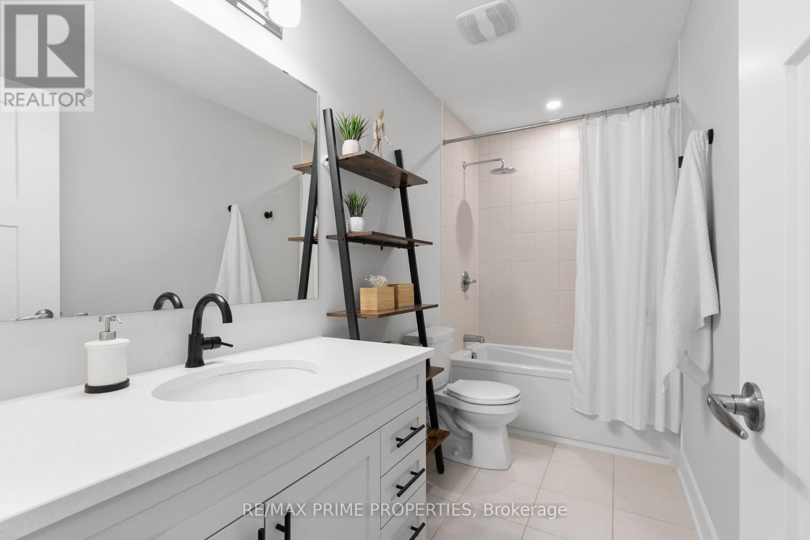 148 AUBRAIS CRESCENT - 22