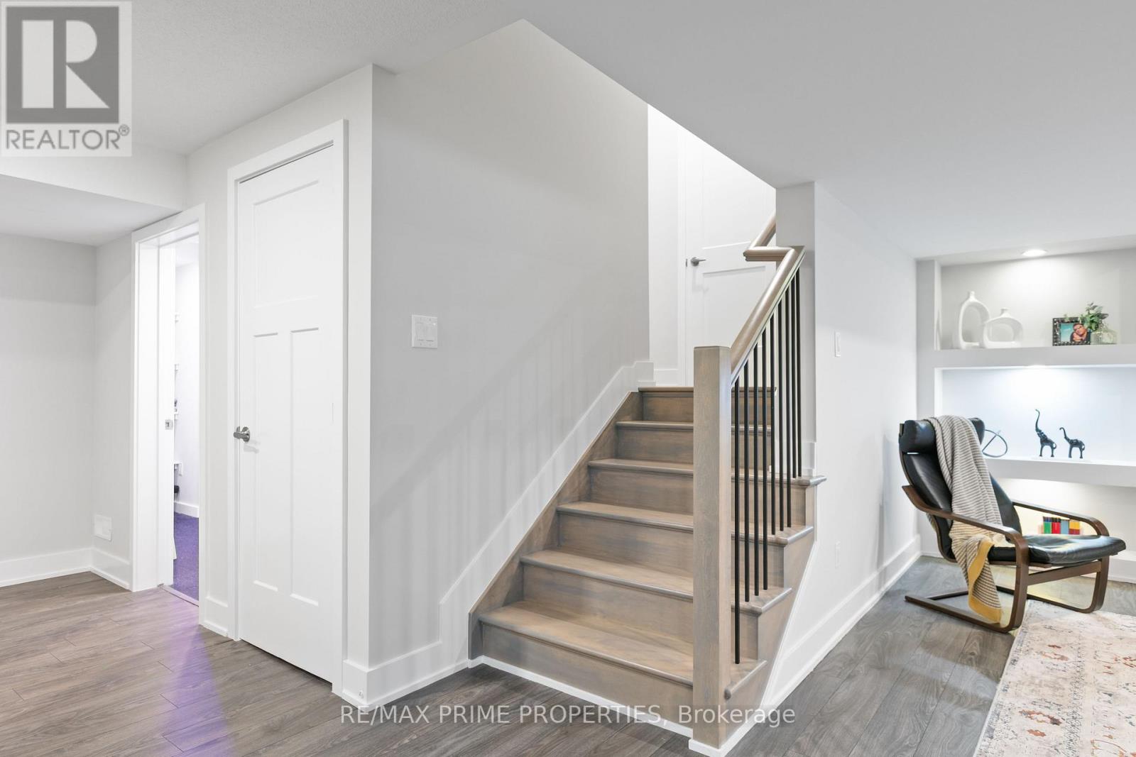 148 AUBRAIS CRESCENT - 27