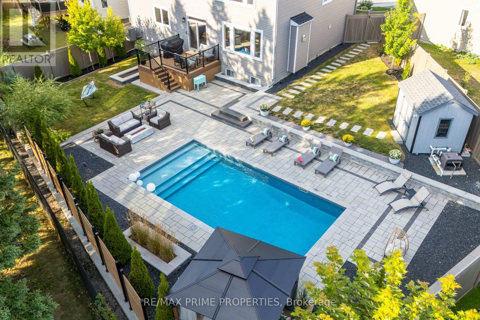 148 AUBRAIS CRESCENT - 39