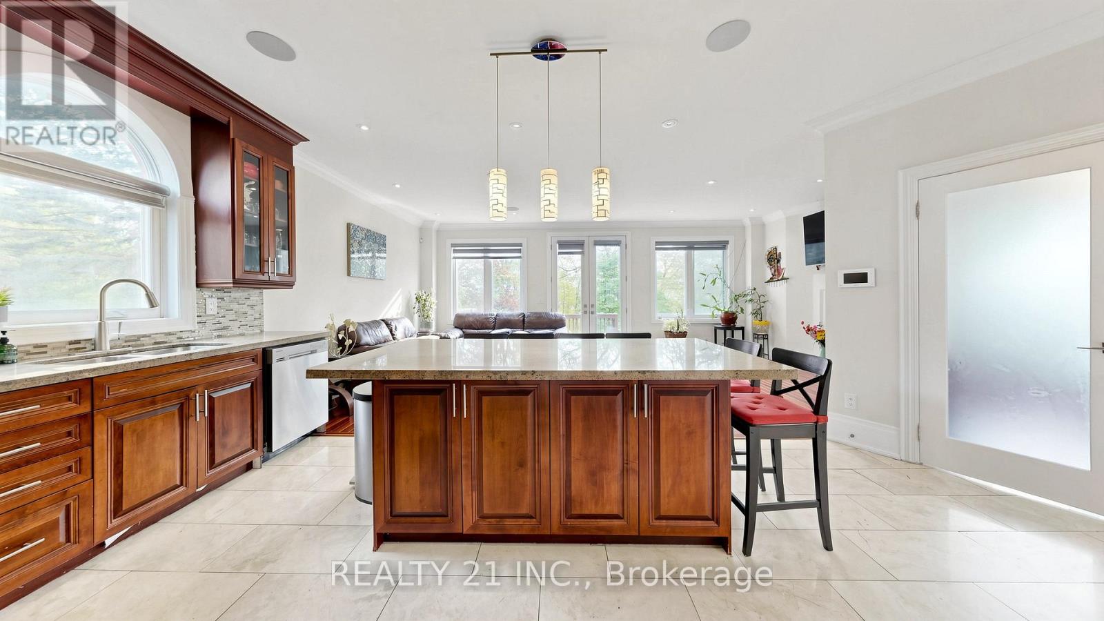 3 STINSON CIRCLE - 16